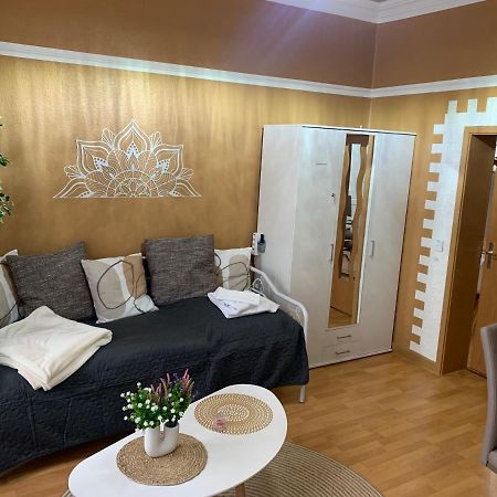 Best-Preis Fewo Rathausblick 2 - Zentrale Lage In Wittenberge - 2 Personen - Einzelzimmer - Vollausstattung - Wlan / Prime & Self-Check-In Esterno foto