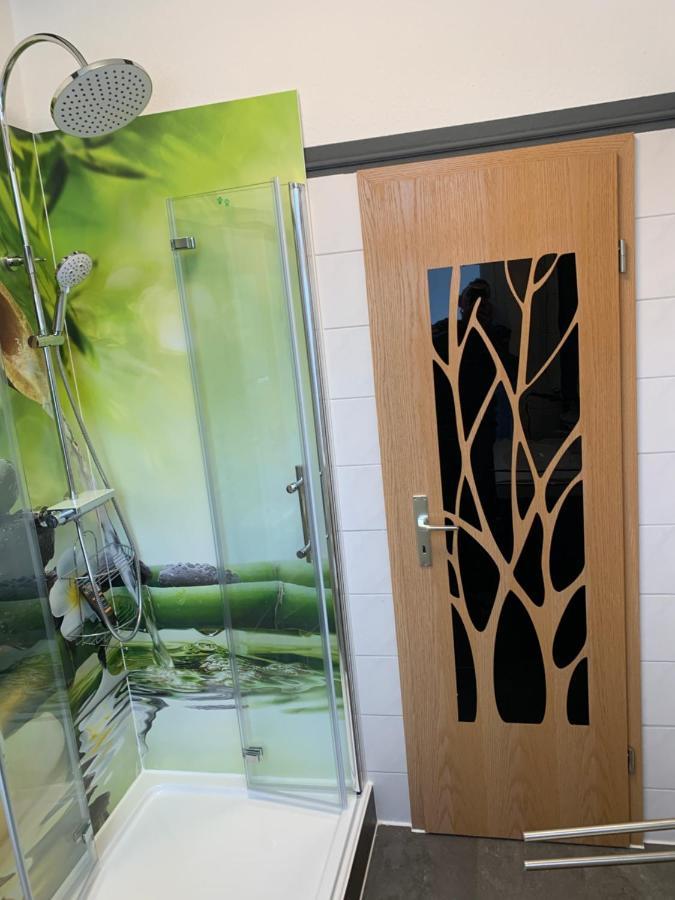 Best-Preis Fewo Rathausblick 2 - Zentrale Lage In Wittenberge - 2 Personen - Einzelzimmer - Vollausstattung - Wlan / Prime & Self-Check-In Esterno foto